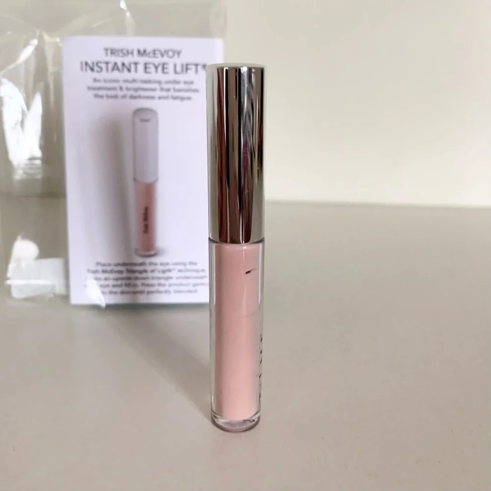 Trish McEvoy Instant Eye Lift treatment concealer